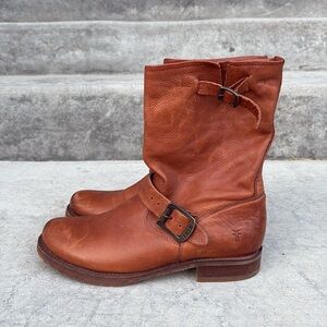 Frye Veronica Women’s Leather Buckle Short Boots Size 7.5B